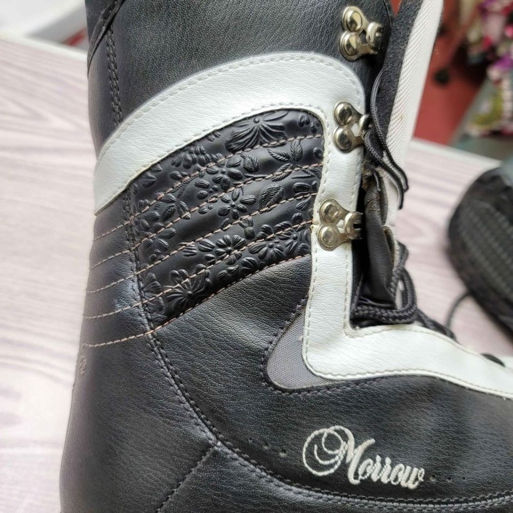 Morrow Lotus Snowboard Boots womens size 7 - Picture 7 of 8